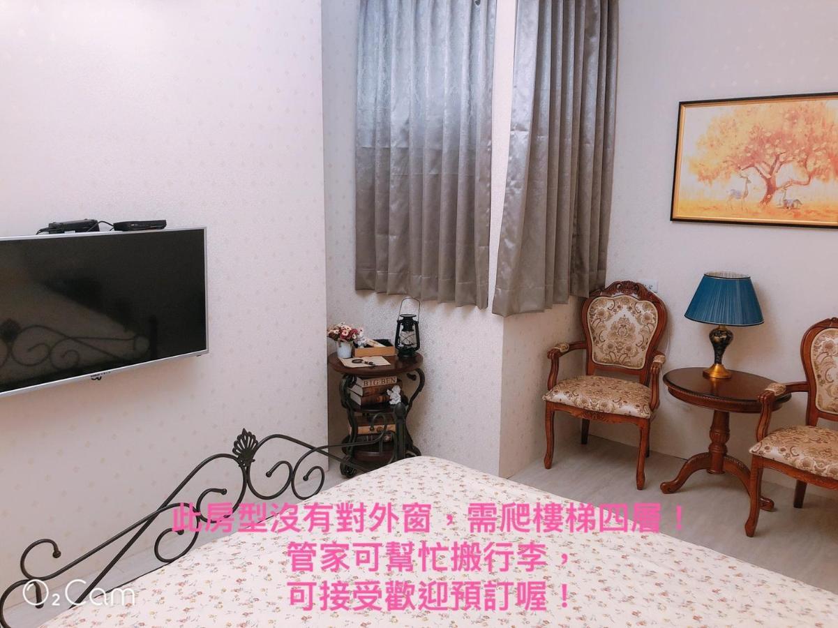 Greenonly Homestay Tainan Buitenkant foto