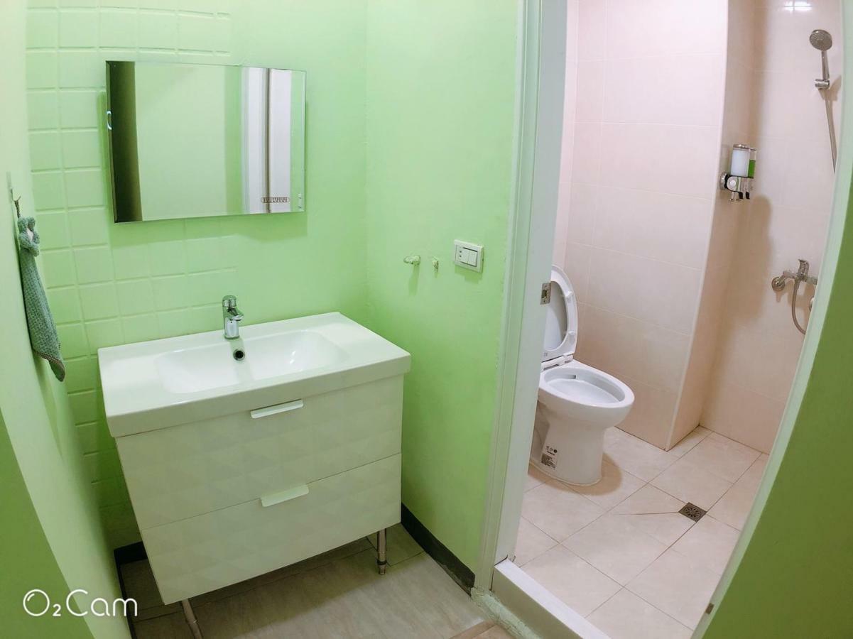 Greenonly Homestay Tainan Buitenkant foto